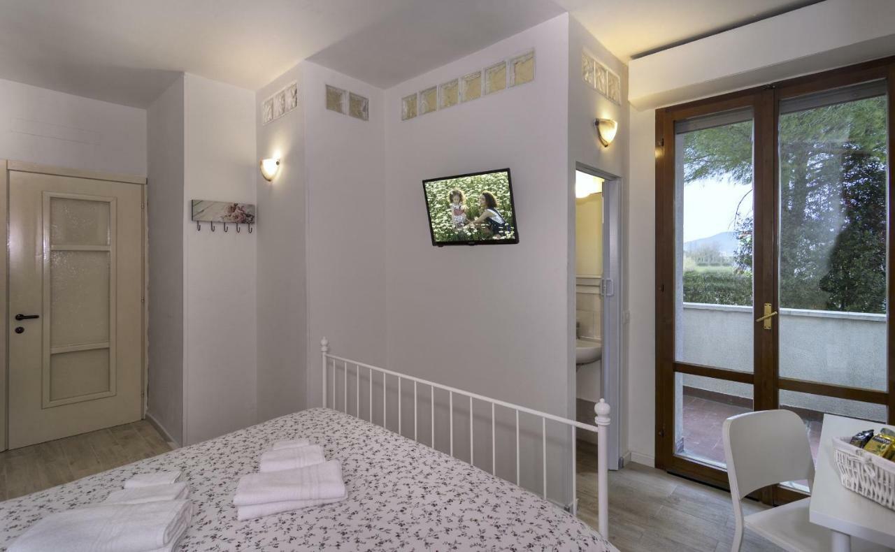 Hotel BB Stefy Pisa Exterior foto